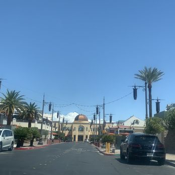Town Square Las Vegas - Shopping Centers Near Me - Las Vegas, Nevada