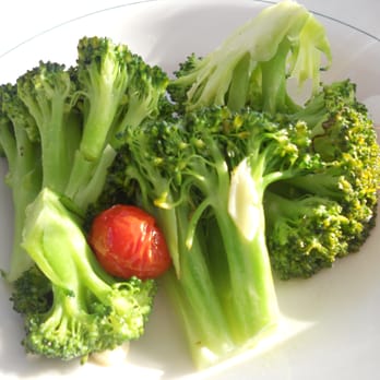 Bungalow Bar - Side of broccoli - American Near Me - Seaside, New York Bungalow Bar - Side of broccoli - American Near Me - Seaside, New York