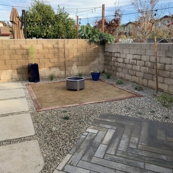Natural Earth - Fire pit and poured in place concrete pavers - Landscaping Near Me - Claremont, California Natural Earth - Fire pit and poured in place concrete pavers - Landscaping Near Me - Claremont, California