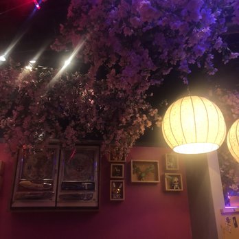 Lucky Robot Restaurant - Inside - Sushi Bars Near Me - Austin, Texas Lucky Robot Restaurant - Inside - Sushi Bars Near Me - Austin, Texas