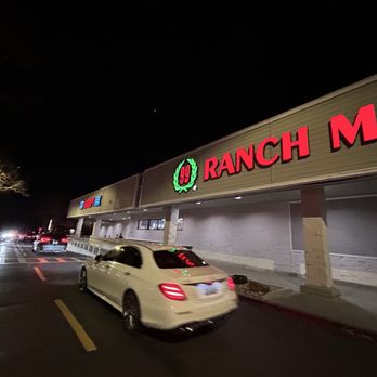 Eat Up - Outside area - Food Court Near Me - Fremont, California