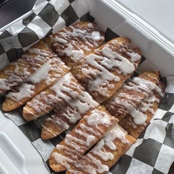 Pioneer Pizza - Cinnastix - Pizza Near Me - Gentry, Arkansas Pioneer Pizza - Cinnastix - Pizza Near Me - Gentry, Arkansas