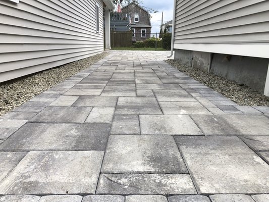 Mento Landscaping & Paving