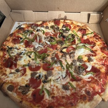 NY Best Pizza - Specialty Pizza - Food Delivery Services Near Me - Altamonte Springs, Florida NY Best Pizza - Specialty Pizza - Food Delivery Services Near Me - Altamonte Springs, Florida