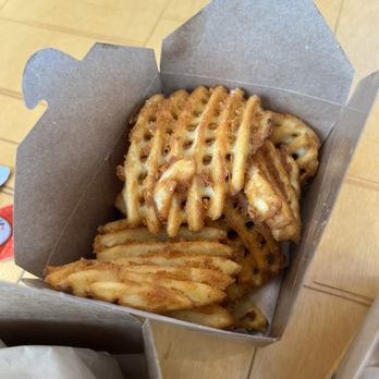 Egghead Sando Cafe - Waffle Fries - Sandwiches Near Me - San Jose, California