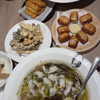 B2J Tasty Pot - Sides: Fried Milk Custard 10/10 Fried Chinese Buns 10/10 Crispy Fried Fish Skin 9/10 - Comfort Food Near Me - Bayside, New York