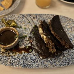 Salena - Birria tacos