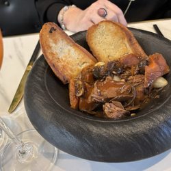 La Parisienne French Bistro - Beef Bourguignon