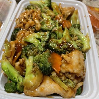 China House - Chicken & broccoli - Chinese Near Me - Hawley, Pennsylvania
