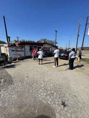 Meshack's Bar-B-Que by null