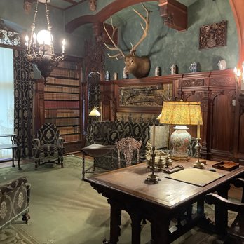 Vanderbilt Mansion - Landmarks & Historical Buildings Near Me - Hyde Park, New York