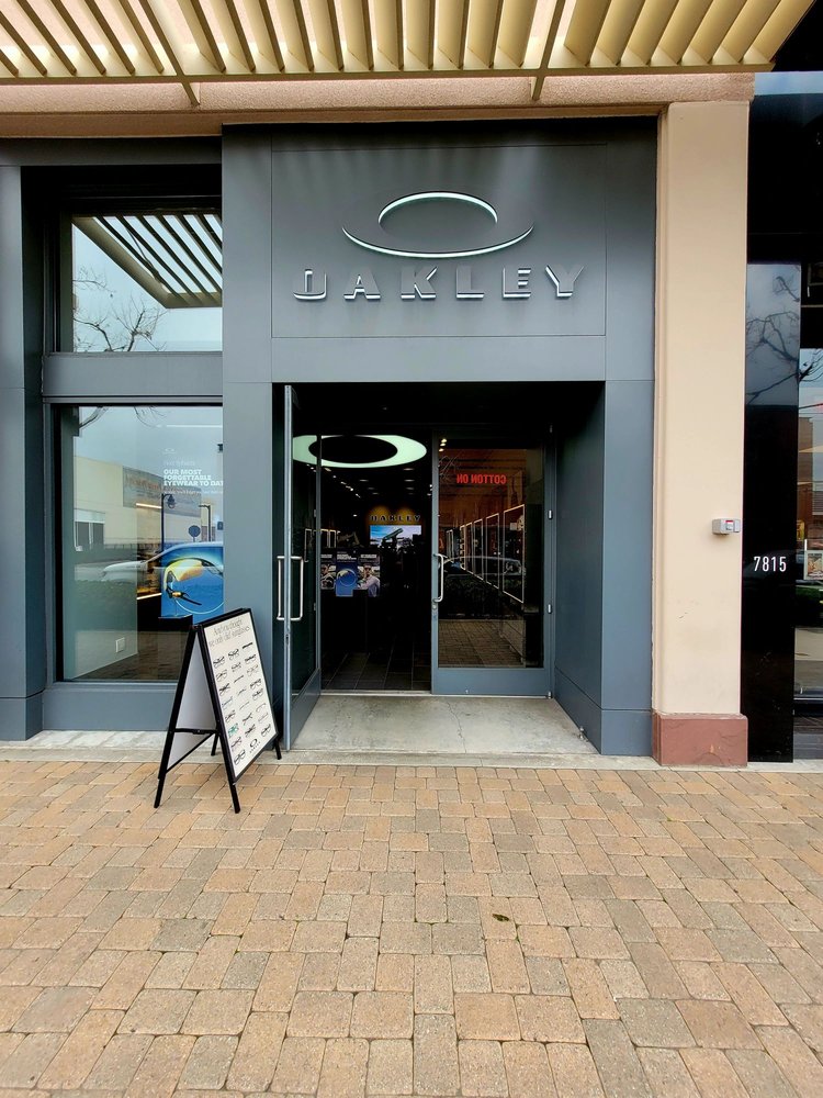 OAKLEY Updated June 2024 21 Photos & 49 Reviews 7809 Kew Ave