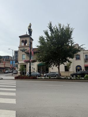 Country Club Plaza by null