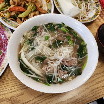 Vientiane Noodle Shop - Beef and Meatball Pho - Thai Near Me - Milwaukee, Wisconsin