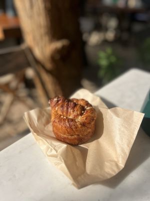 Jyan Isaac Bread by null