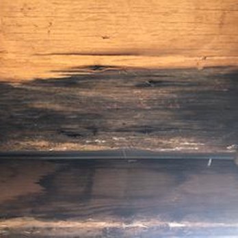 Christian Brothers Roofing - Removed soffit, can now see leaking coming through decking. Shingles with Joint on top of joint. - Roofing Near Me - Addison, Texas Christian Brothers Roofing - Removed soffit, can now see leaking coming through decking. Shingles with Joint on top of joint. - Roofing Near Me - Addison, Texas