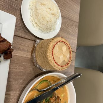Siam Station - Salmon red curry - Thai Near Me - Irvine, California Siam Station - Salmon red curry - Thai Near Me - Irvine, California