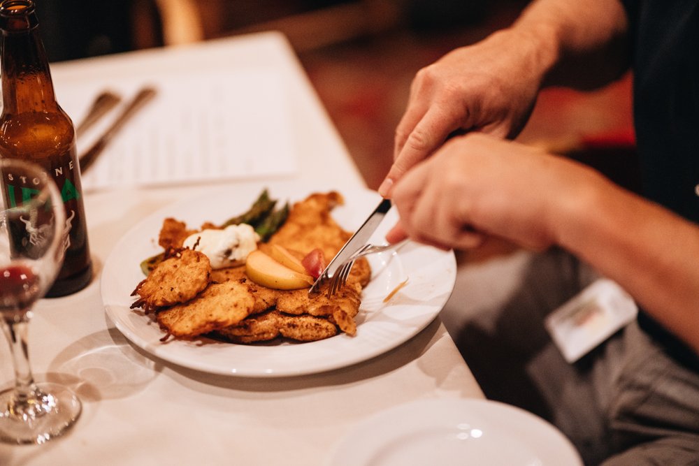 CEDAR HOUSE PUB TEMP. CLOSED 33 Photos & 16 Reviews 725