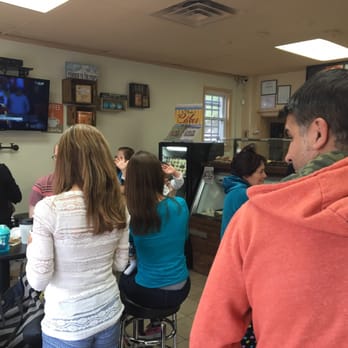 Rombiolo - It's a crowd at Rombiolos on a Sunday morning! - Bakeries Near Me - Bloomfield, New Jersey