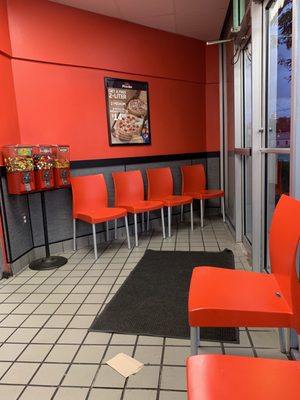 Pizza Hut by null