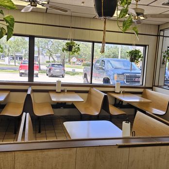 Don's Famous Hoagies - Seating area. - Sandwiches Near Me - Melbourne, Florida