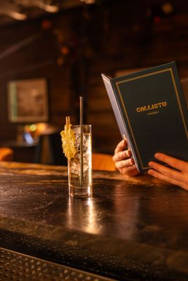 Callisto Cocktail Bar by null