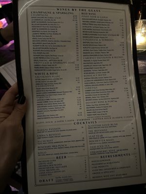 Harry's Side Bar by null