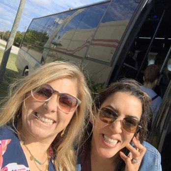 Black Pearl Limousine - Limos Near Me - Boca Raton, Florida Black Pearl Limousine - Limos Near Me - Boca Raton, Florida