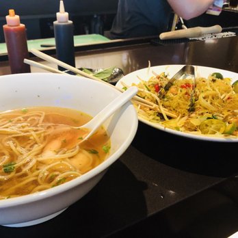 Star Noodle - Hot n Sour noodle - Asian Fusion Near Me - Lahaina, Hawaii