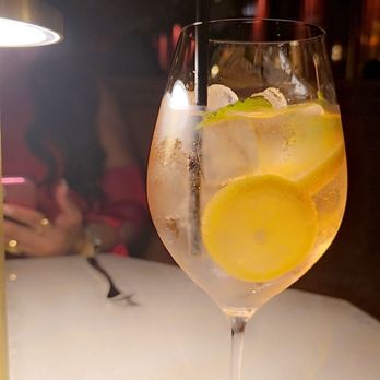 EVELYN - Yess - Lounges Near Me - Dallas, Texas
