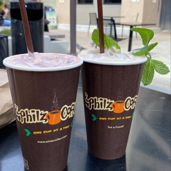 Philz Coffee - Iced Coffee Rosé and Iced Mint Mojito - Desserts Near Me - Oakland, California Philz Coffee - Iced Coffee Rosé and Iced Mint Mojito - Desserts Near Me - Oakland, California