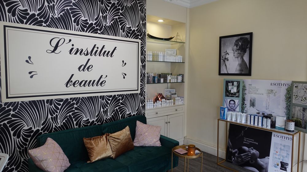 Linstitut de Beaute Logo