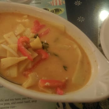 Thai House - Red curry chicken - Thai Near Me - Albuquerque, New Mexico