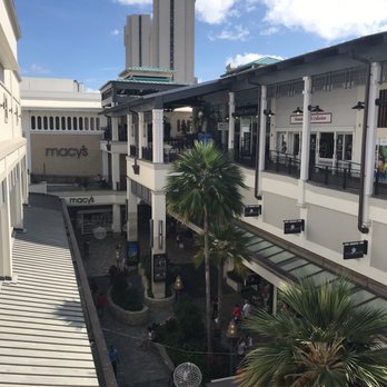 Ho'okipa Terrace - a view of the courtyard from the second floor - Food Court Near Me - Honolulu, Hawaii Ho'okipa Terrace - a view of the courtyard from the second floor - Food Court Near Me - Honolulu, Hawaii