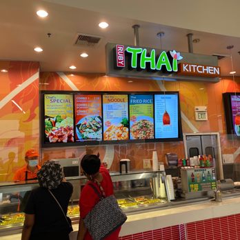 Ruby Thai - customers ordering food at the counter - Thai Near Me - Cerritos, California