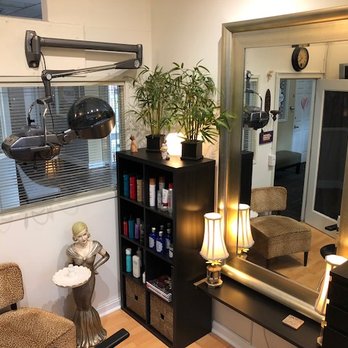 Terri Stucker - Shear Attitude - Hair Stylists Near Me - North Hollywood, California Terri Stucker - Shear Attitude - Hair Stylists Near Me - North Hollywood, California