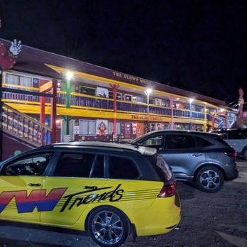 Clown Motel - All I can say is that VW Trends magazine recommends the clown motel! - Hotels Near Me - Tonopah, Nevada