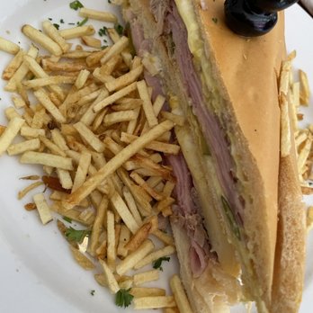 El Cristo Restaurant - Cuban Near Me - MIAMI, Florida