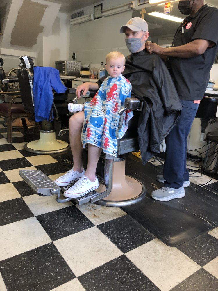FAMILY BARBER SHOP Updated September 2024 147 Spring St, Charleston, South Carolina