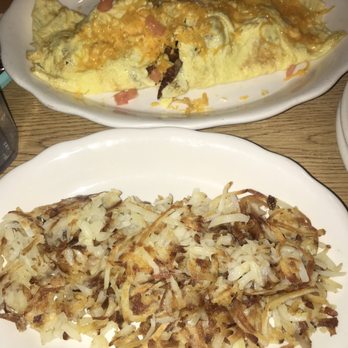Dot Coffee Shop - Omelet with side of hash brown - American Near Me - Houston, Texas Dot Coffee Shop - Omelet with side of hash brown - American Near Me - Houston, Texas