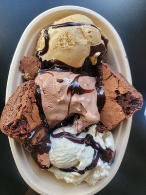 The Outside Scoop by null