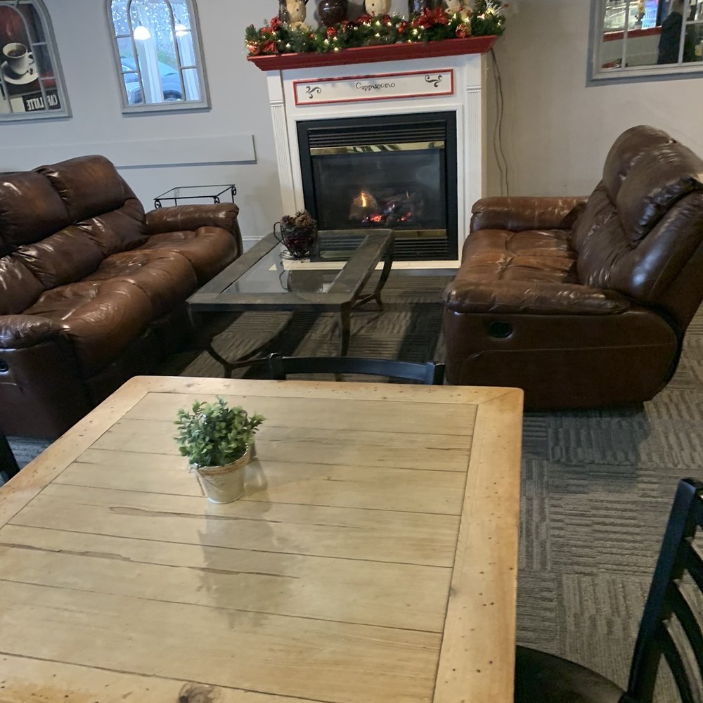 Main Street Caffe - Coffee & Tea Near Me - Cheshire, Connecticut