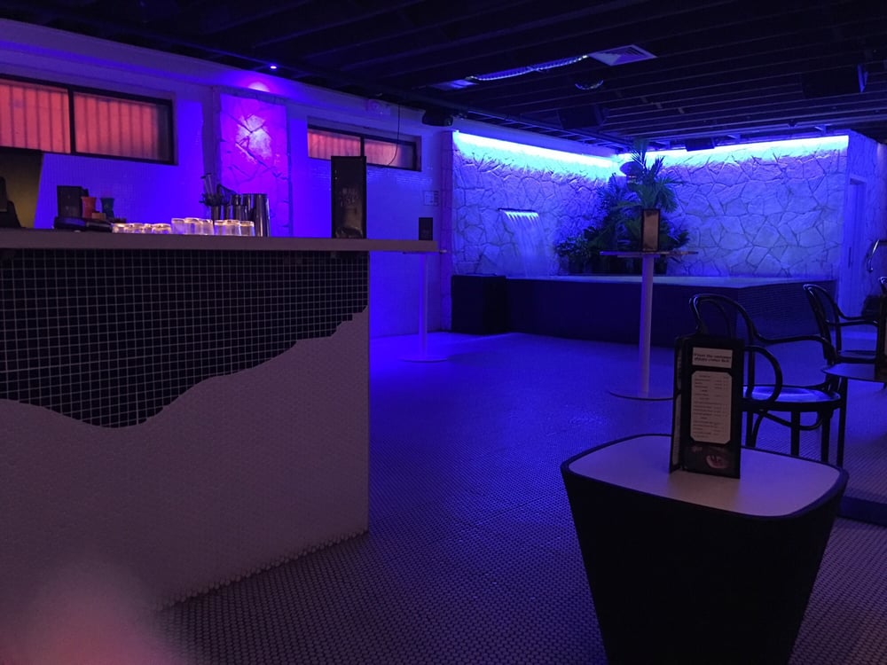 BUBBLES BATH HOUSE 144 Wickham St, Fortitude Valley Queensland