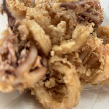 Big Wave Shrimp - Calamari - Seafood Near Me - Haleiwa, Hawaii