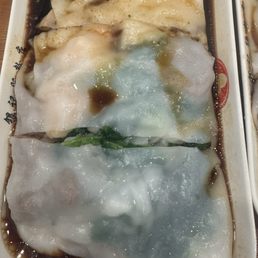 Marinated shrimp and beef rice noodle roll Marinated shrimp and beef rice noodle roll
