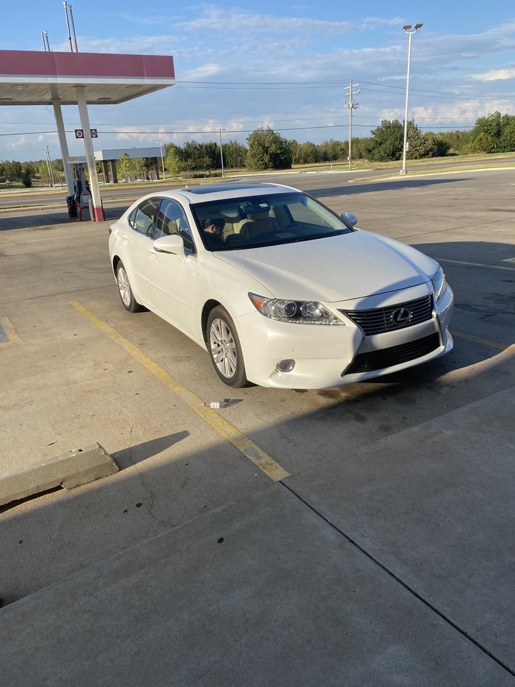 ATTITAR FLOORING 2609 Featherstone, Oklahoma City, Oklahoma