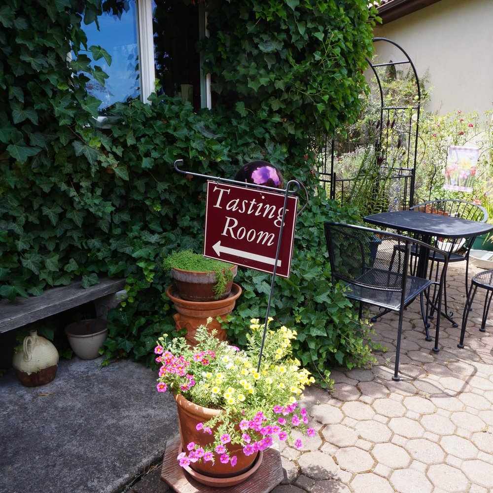 Trium Wines - Entrance to tasting room - Wineries Near Me - Talent, Oregon Trium Wines - Entrance to tasting room - Wineries Near Me - Talent, Oregon