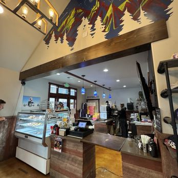 Sweet Coloradough - Cute cabin-esk design - Donuts Near Me - Eagle, Colorado