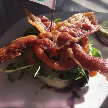 Silver Diner - Close up of the burger only. Drooling. - Diners Near Me - Woodbridge, Virginia