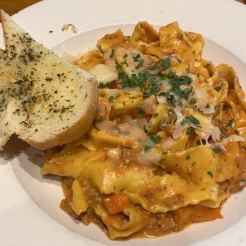 Angelo’s Taverna - Italian Near Me - Denver, Colorado